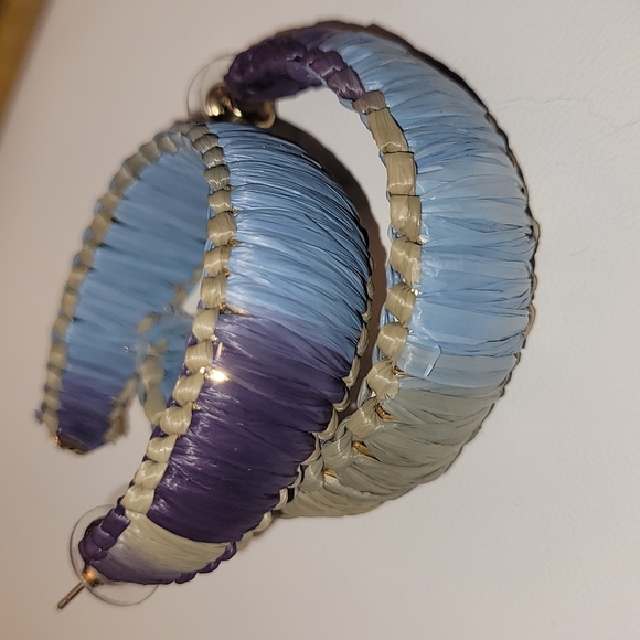 🆕️ OPHELIA ROE RATTAN HOOP EARRINGS - Picture 4 of 7